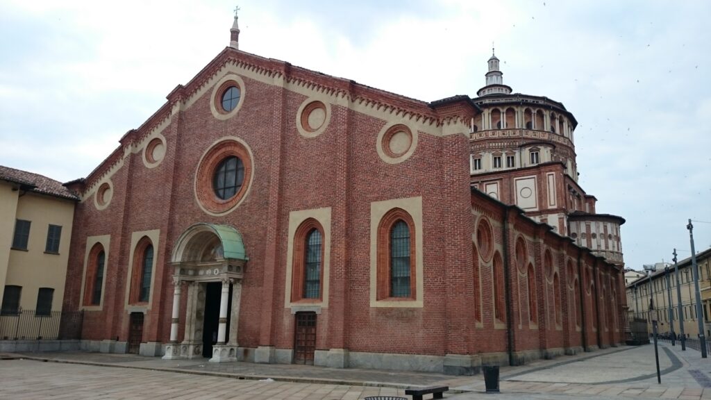 サンタ・マリア・デッレ・グラツィエ教会、「最後の晩餐」が残る修道院。