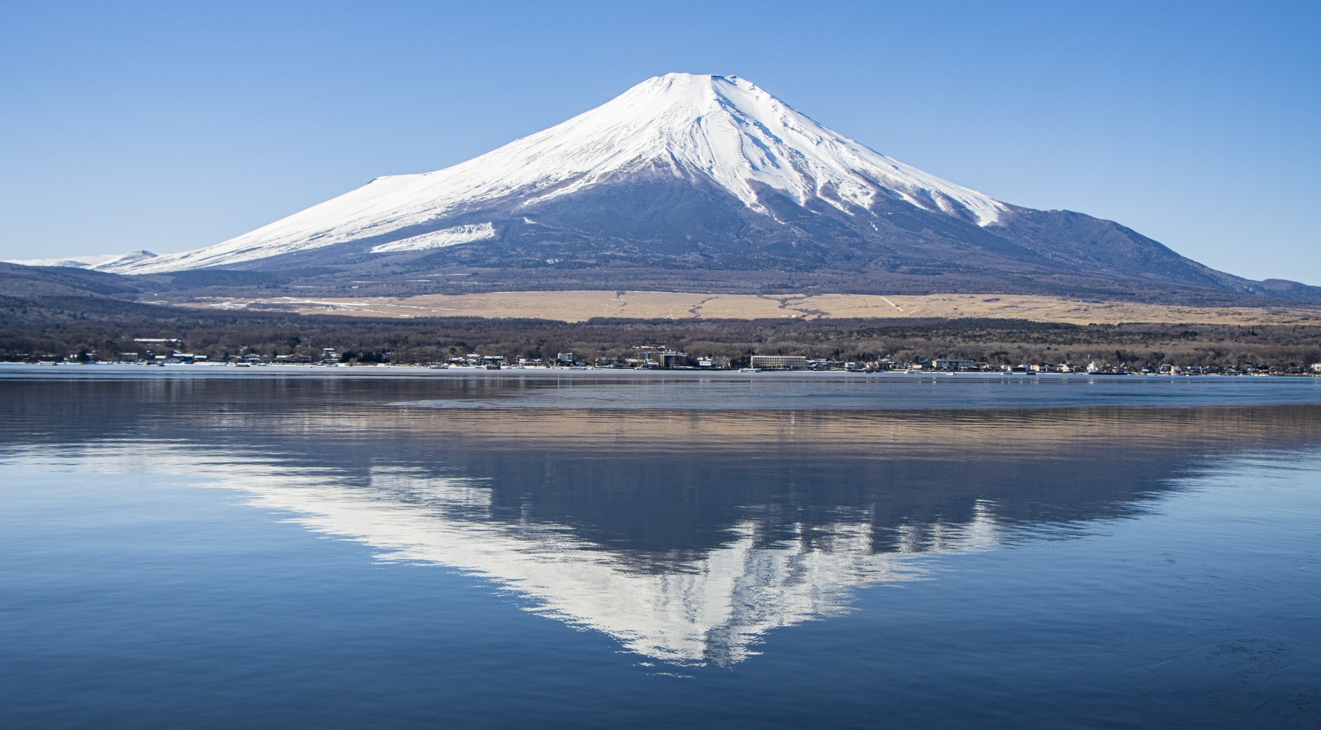 日本の世界遺産を代表する文化と自然の風景