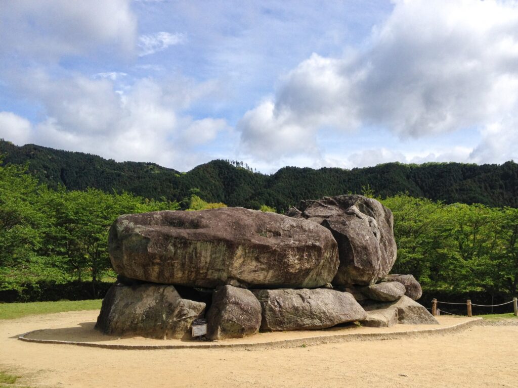奈良県明日香村の石舞台古墳 飛鳥・藤原宮関連遺産の世界遺産候補地